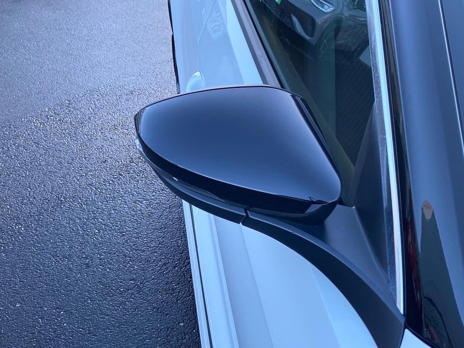 Used Volkswagen T-Roc 2019 for sale - 76911225: Photo 37