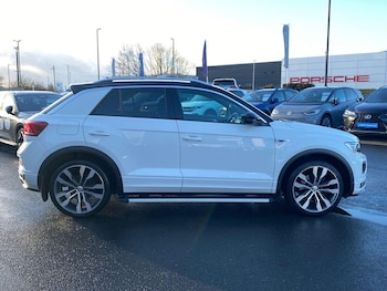 Used Volkswagen T-Roc 2019 for sale - 76911225: Photo