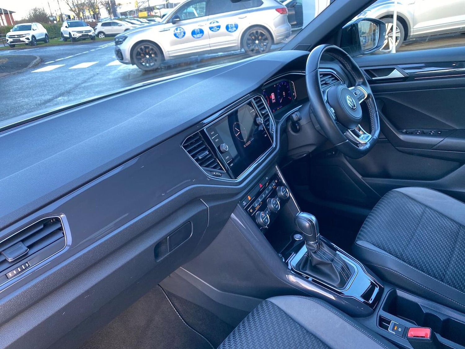 Used Volkswagen T-Roc 2019 for sale - 76911225: Photo 7