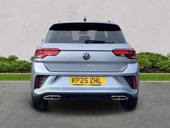 Used Volkswagen T-Roc 2025 for sale - 78026177: Photo