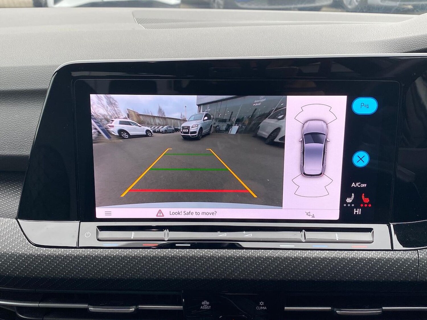 Used Volkswagen Golf 2023 for sale - 78194882: Photo 23