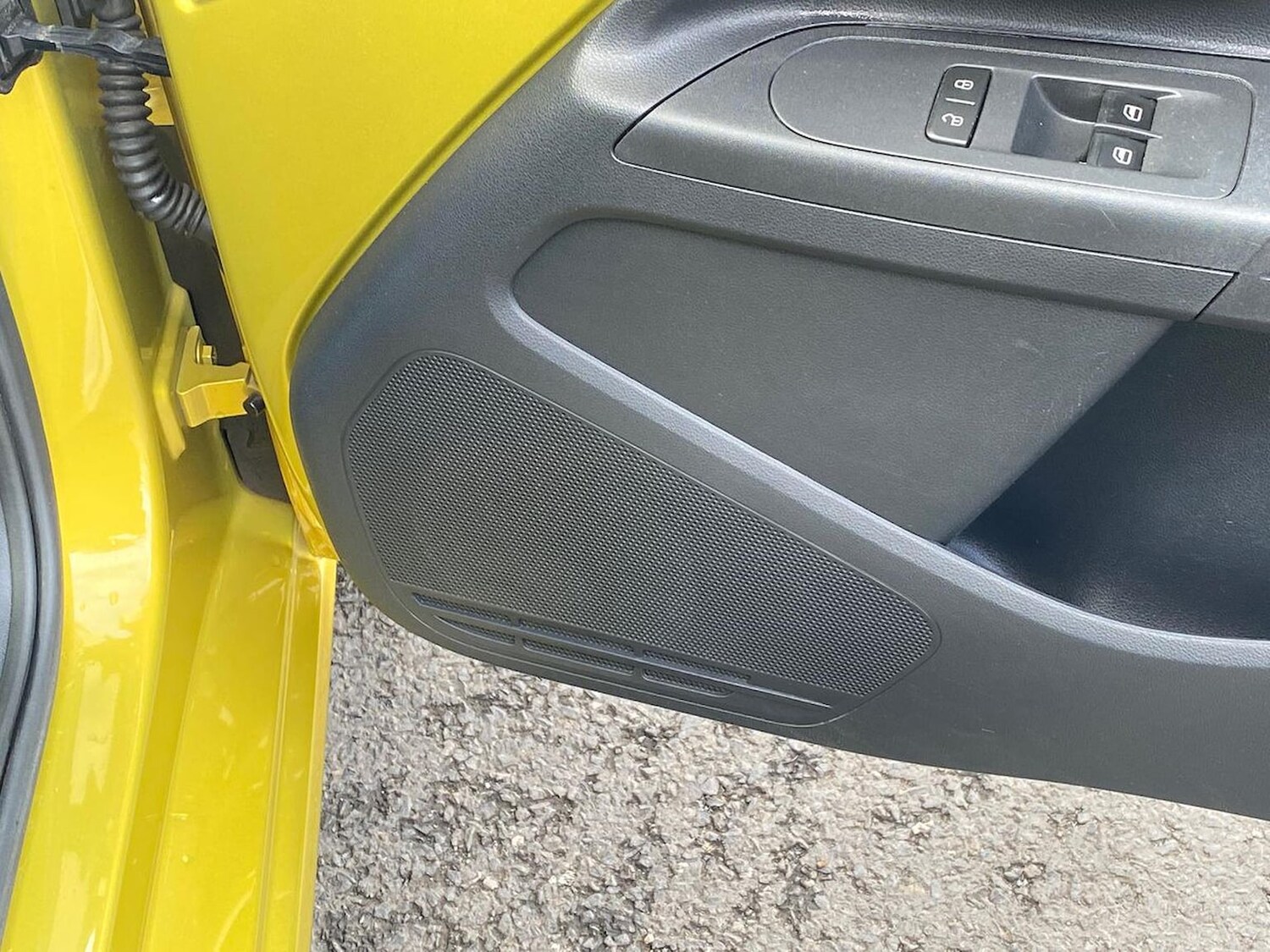 Used Volkswagen up! 2017 for sale - 78195035: Photo 26