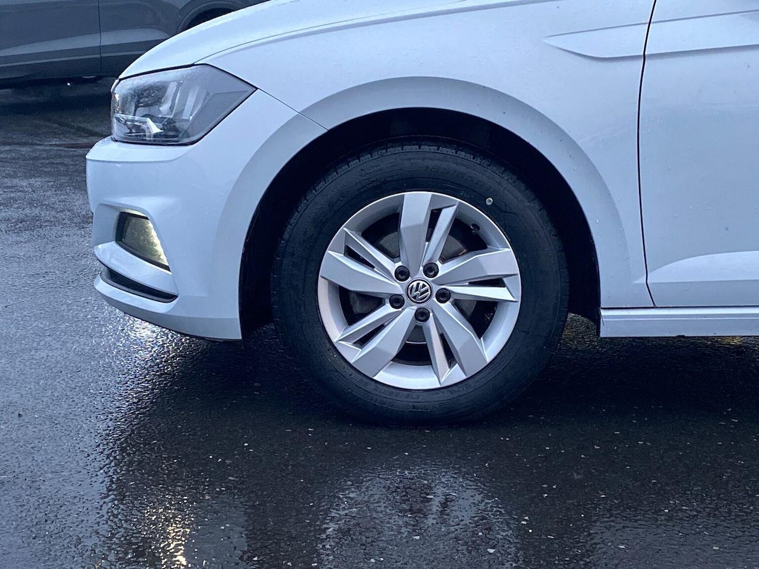 Used Volkswagen Polo 2019 for sale - 76986997: Photo 6