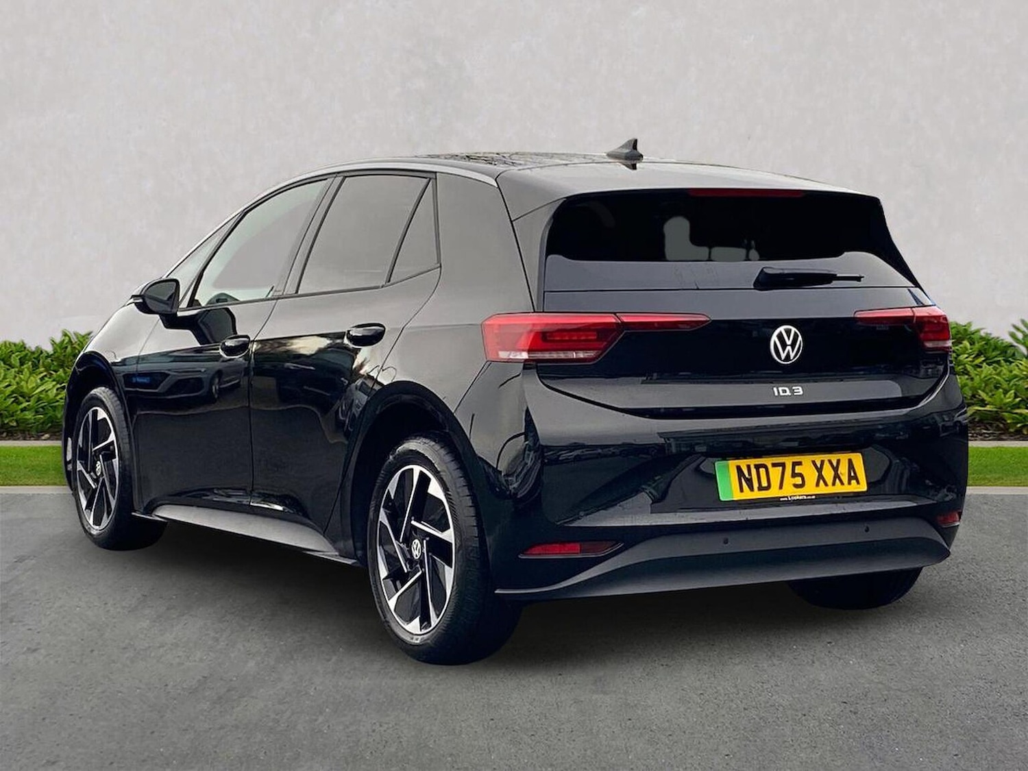 Used Volkswagen ID.3 2025 for sale - 77001858: Photo 2