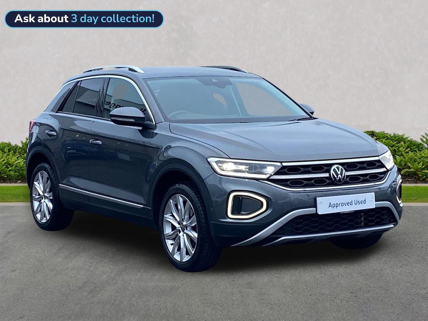 Used Volkswagen T-Roc 2023 for sale - 76821693: Photo 1
