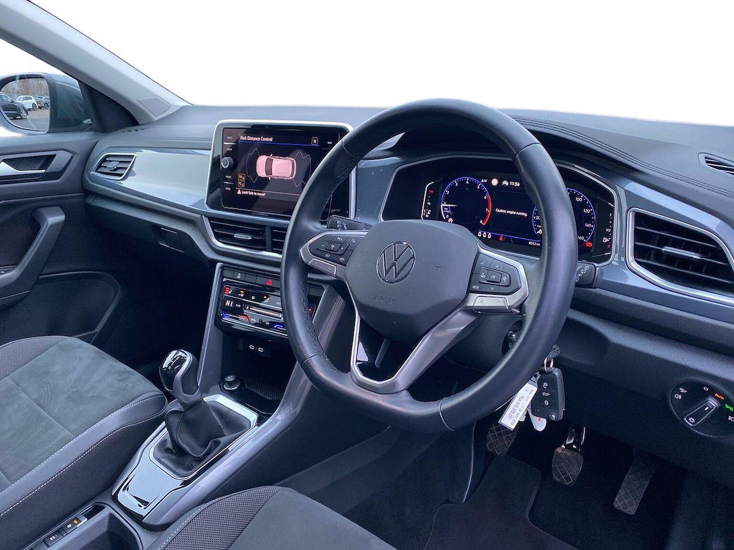 Used Volkswagen T-Roc 2023 for sale - 76821693: Photo 15