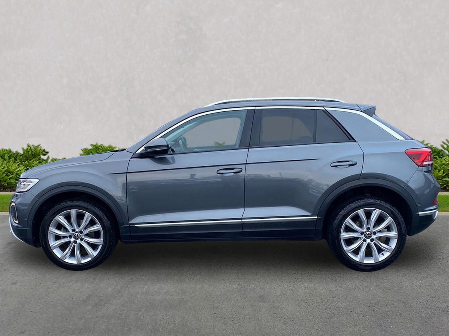 Used Volkswagen T-Roc 2023 for sale - 76821693: Photo 19
