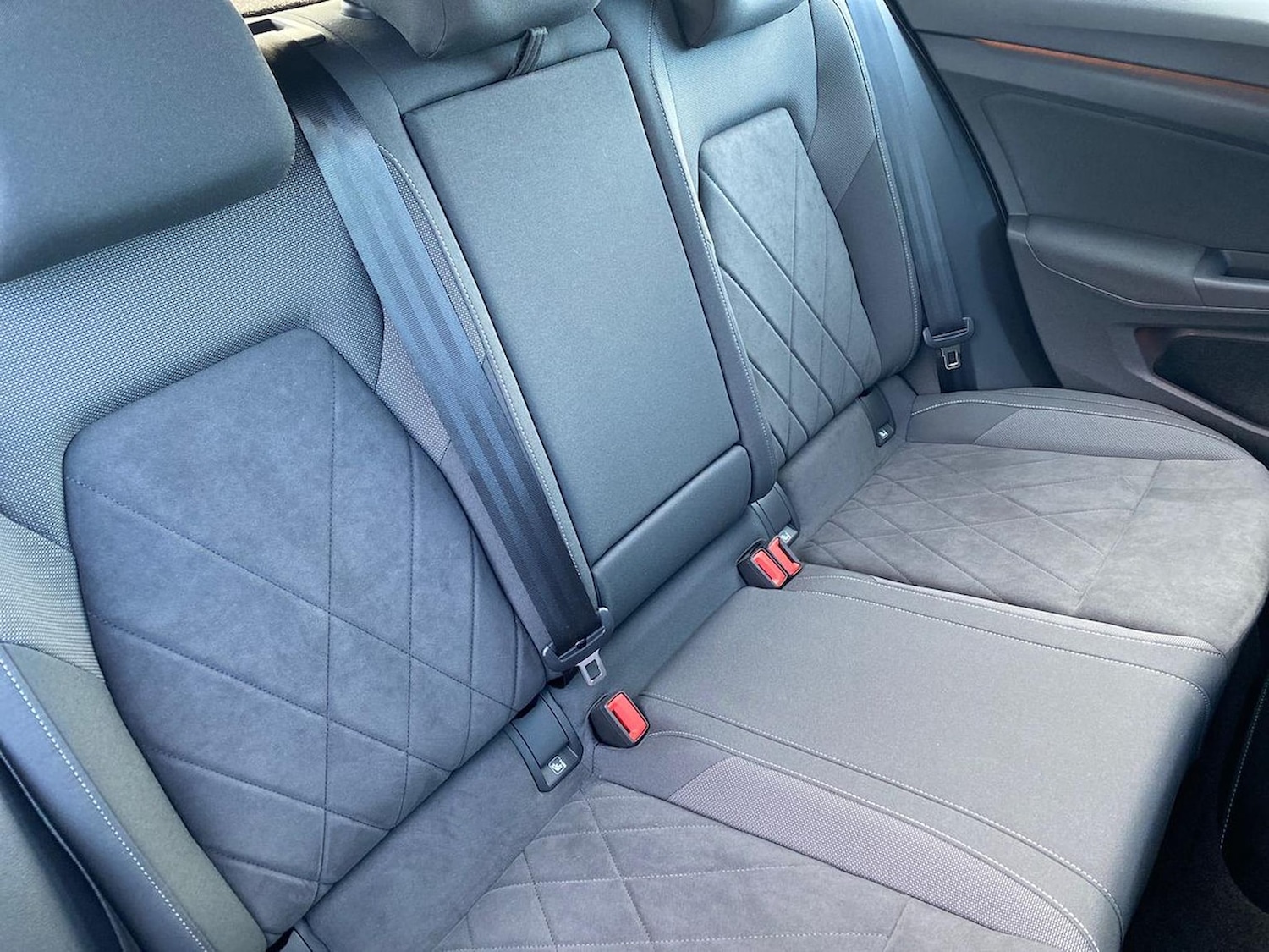 Used Volkswagen Golf 2020 for sale - 76628215: Photo 16