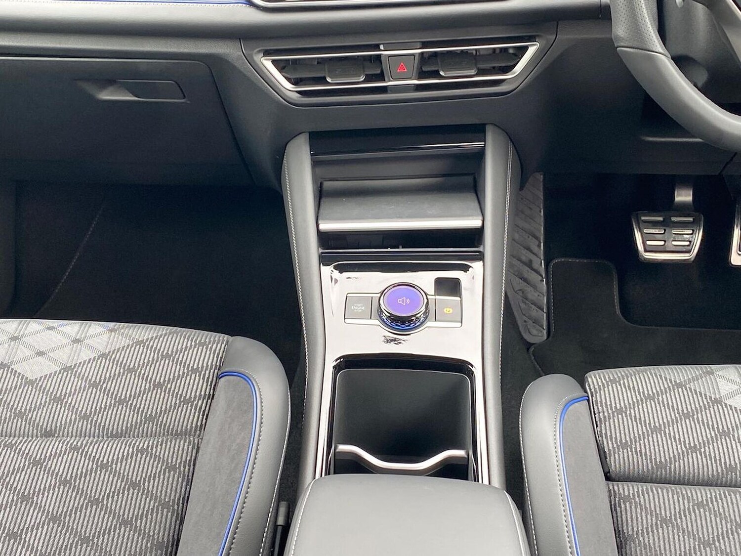 Used Volkswagen Tiguan 2025 for sale - 78176527: Photo 13