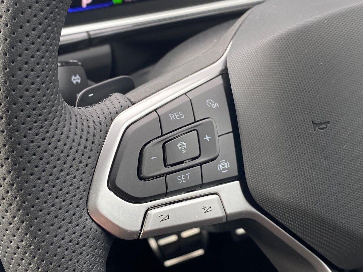 Used Volkswagen T-Roc 2025 for sale - 76177598: Photo 26