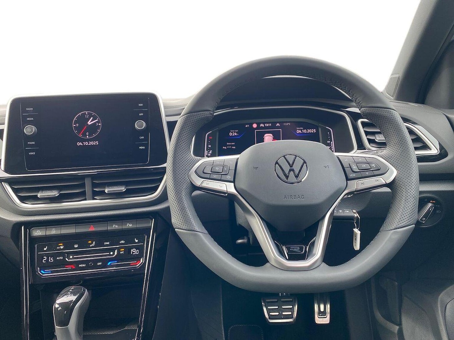 Used Volkswagen T-Roc 2025 for sale - 76177598: Photo 9