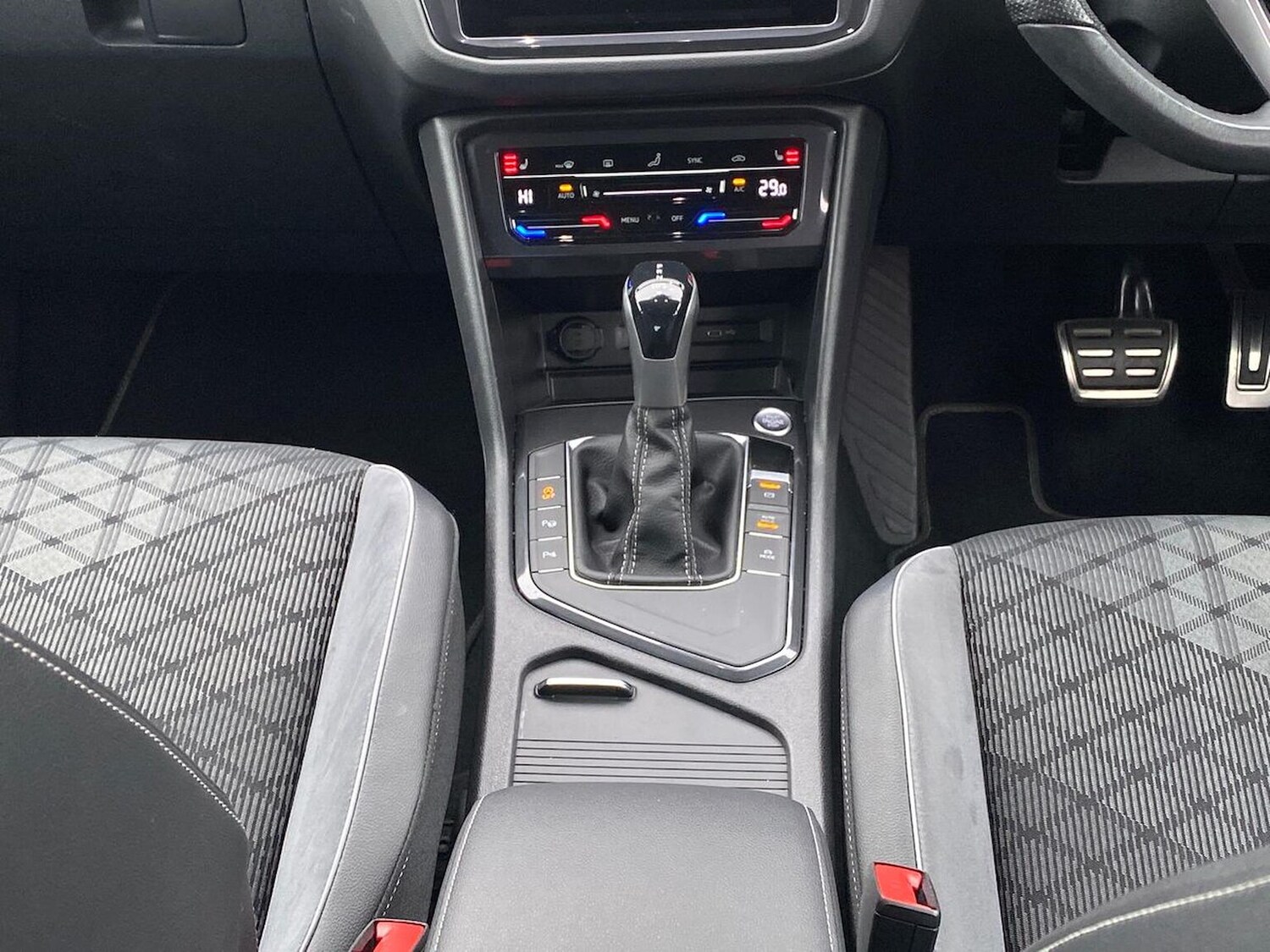 Used Volkswagen Tiguan 2022 for sale - 76300824: Photo 13