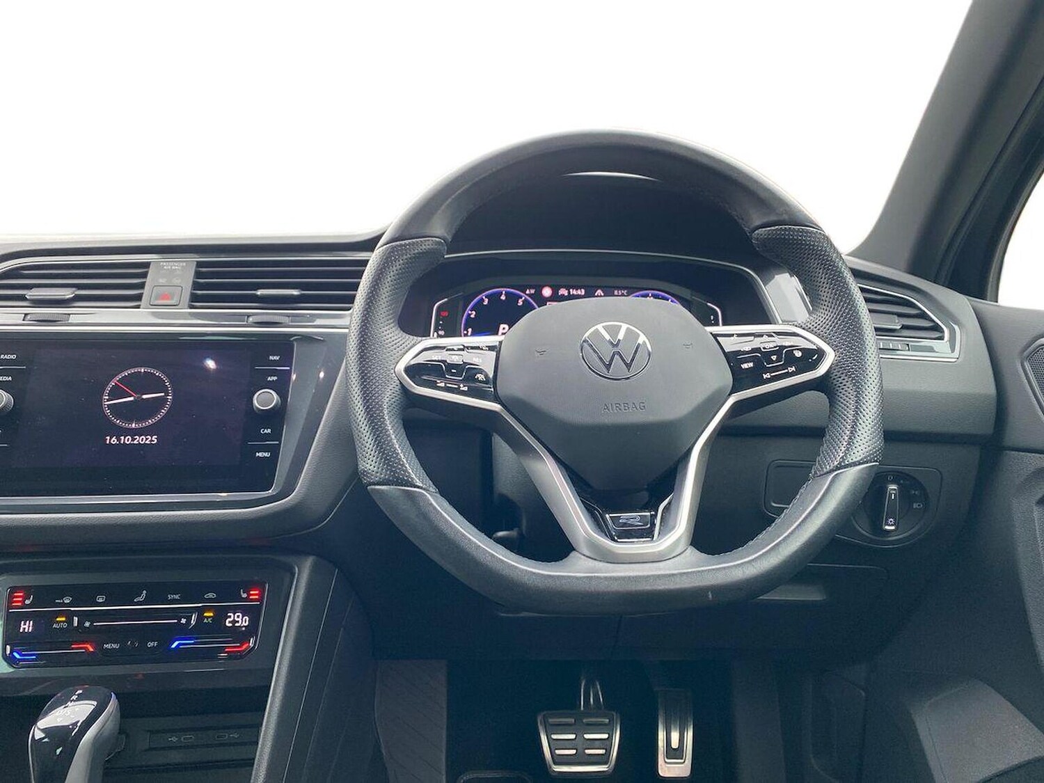 Used Volkswagen Tiguan 2022 for sale - 76300824: Photo 9
