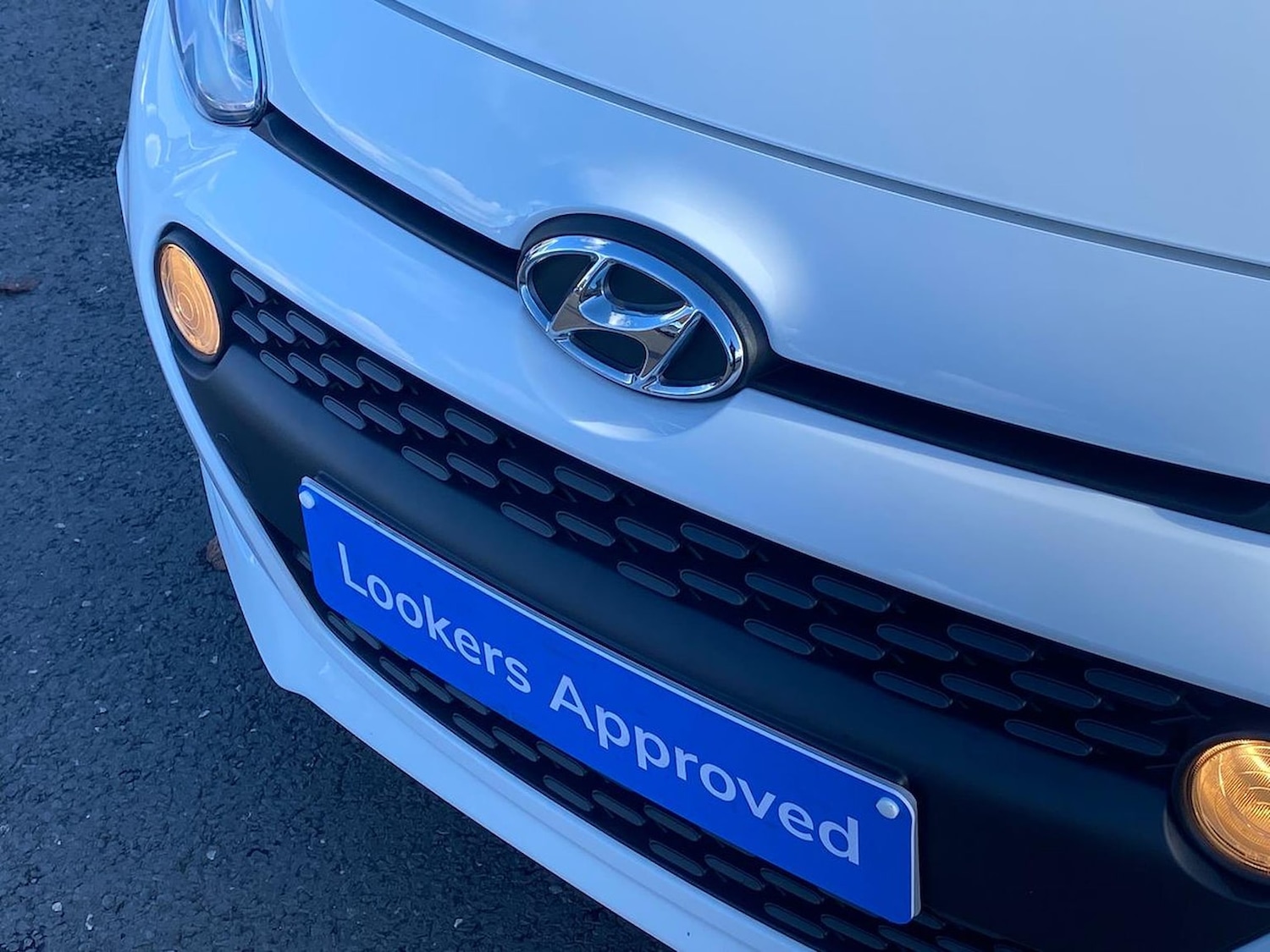 Used Hyundai i10 2017 for sale - 76357971: Photo 30