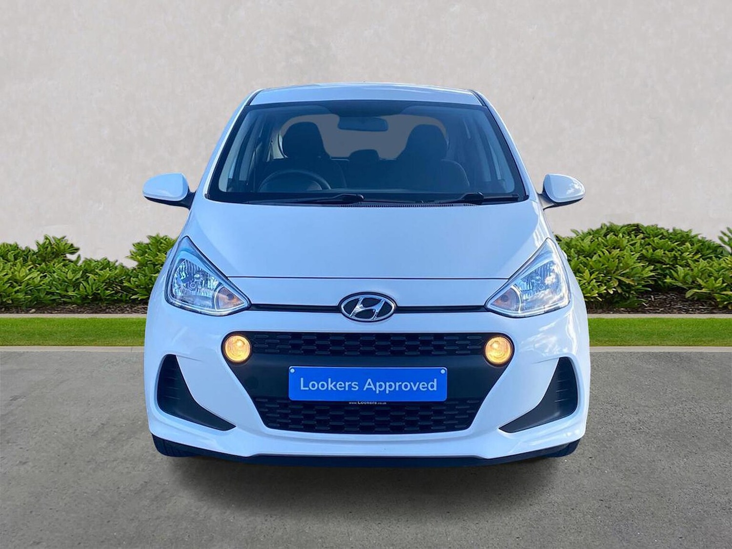 Used Hyundai i10 2017 for sale - 76357971: Photo 5