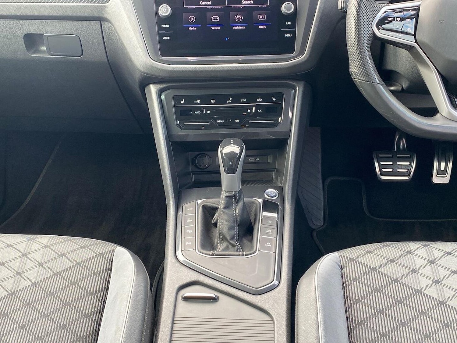 Used Volkswagen Tiguan 2023 for sale - 76187051: Photo 13