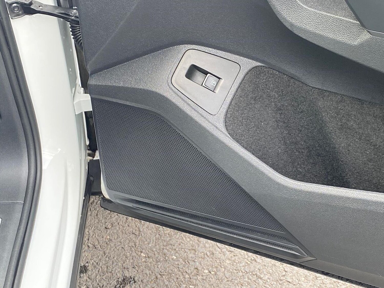 Used Volkswagen Tiguan 2023 for sale - 76187051: Photo 30