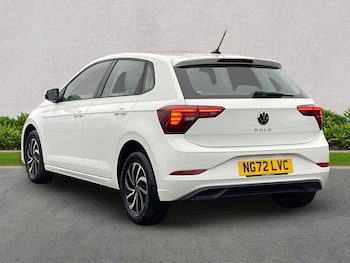 Used Volkswagen Polo 2023 for sale - 76713186: Photo