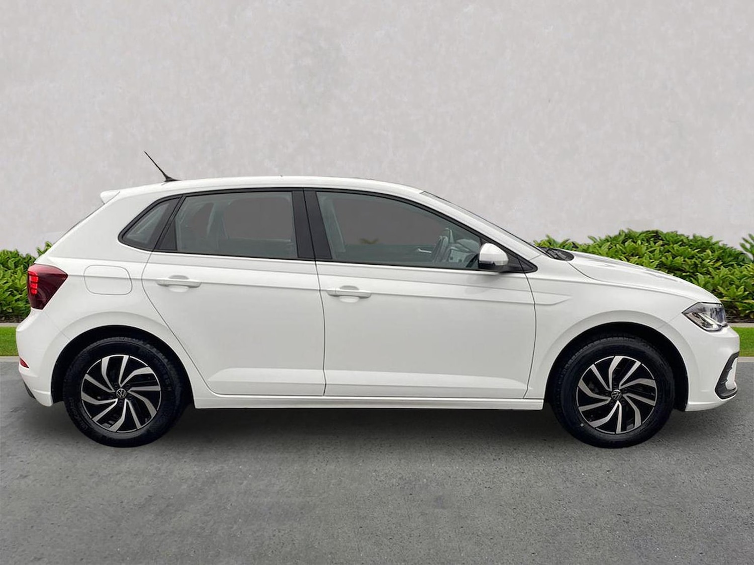 Used Volkswagen Polo 2023 for sale - 76713186: Photo 3