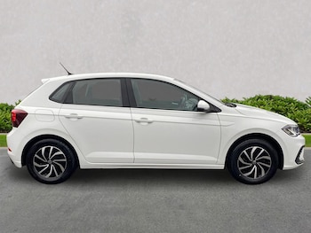 Used Volkswagen Polo 2023 for sale - 76713186: Photo