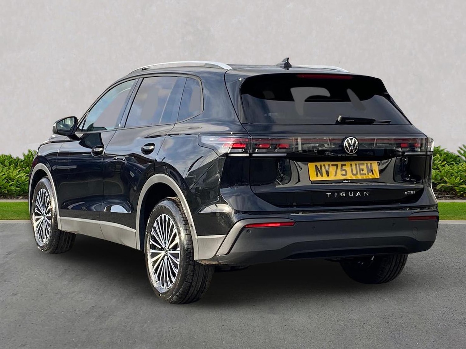 Used Volkswagen Tiguan 2026 for sale - 78195030: Photo 2