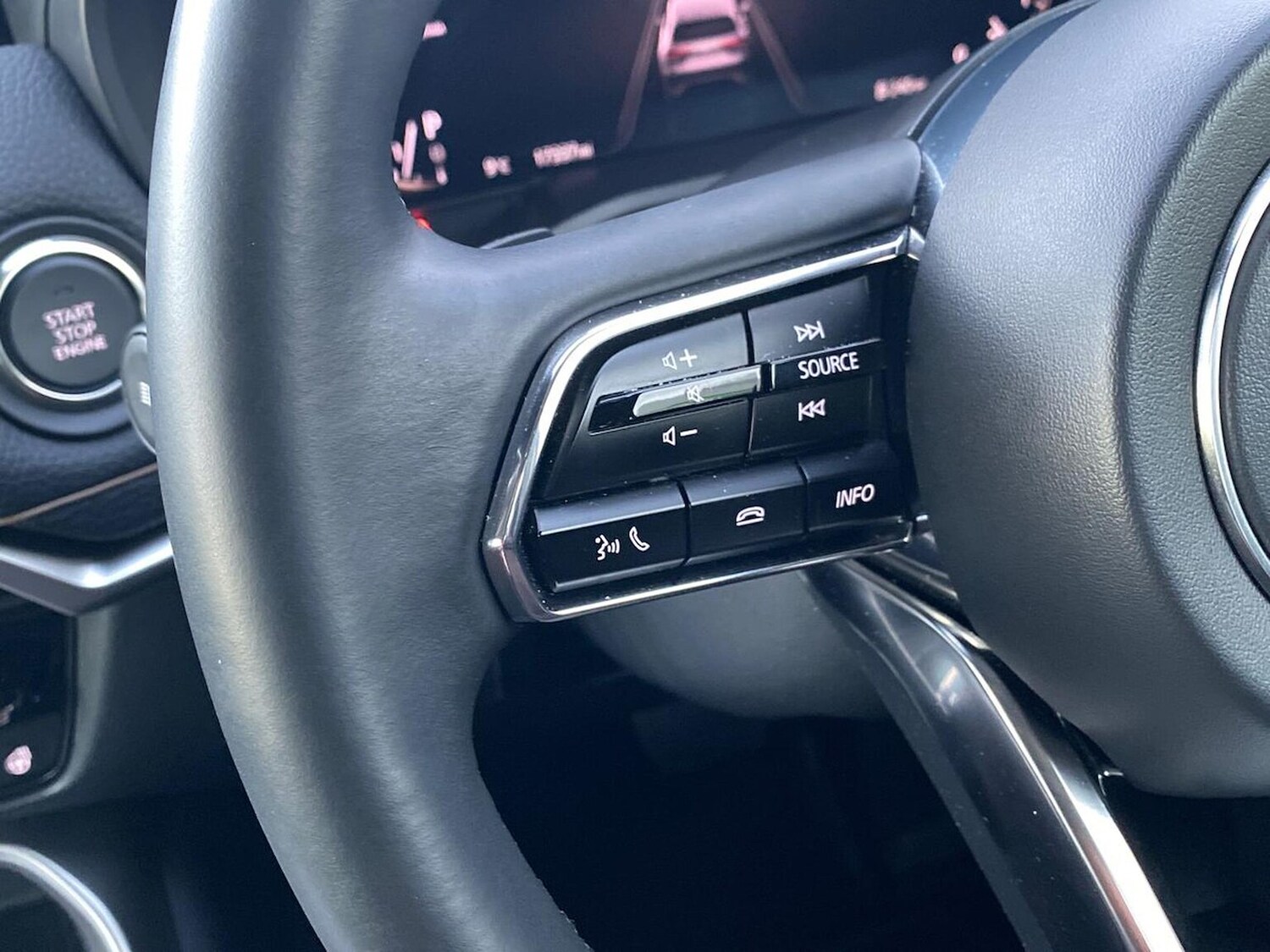 Used Mazda CX-60 2024 for sale - 76911226: Photo 26