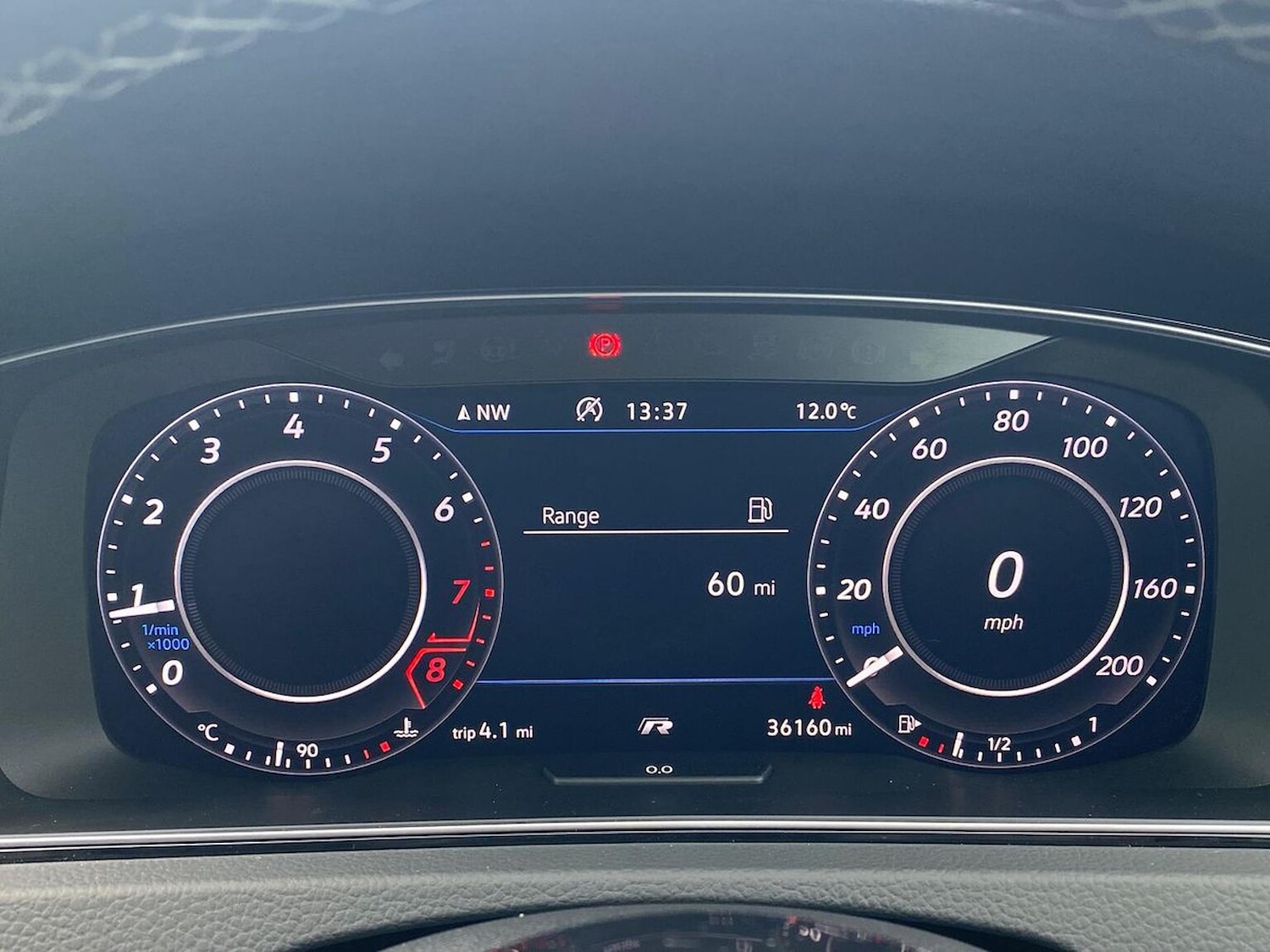 Used Volkswagen Golf 2017 for sale - 76504999: Photo 10