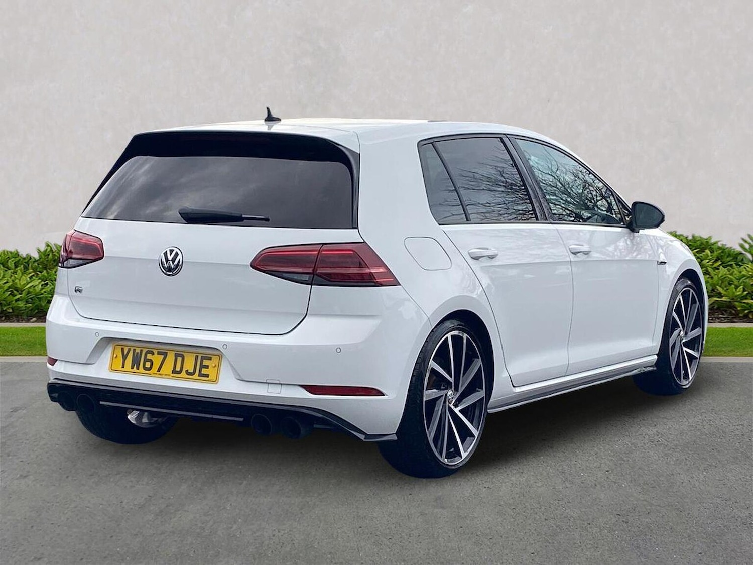 Used Volkswagen Golf 2017 for sale - 76504999: Photo 18