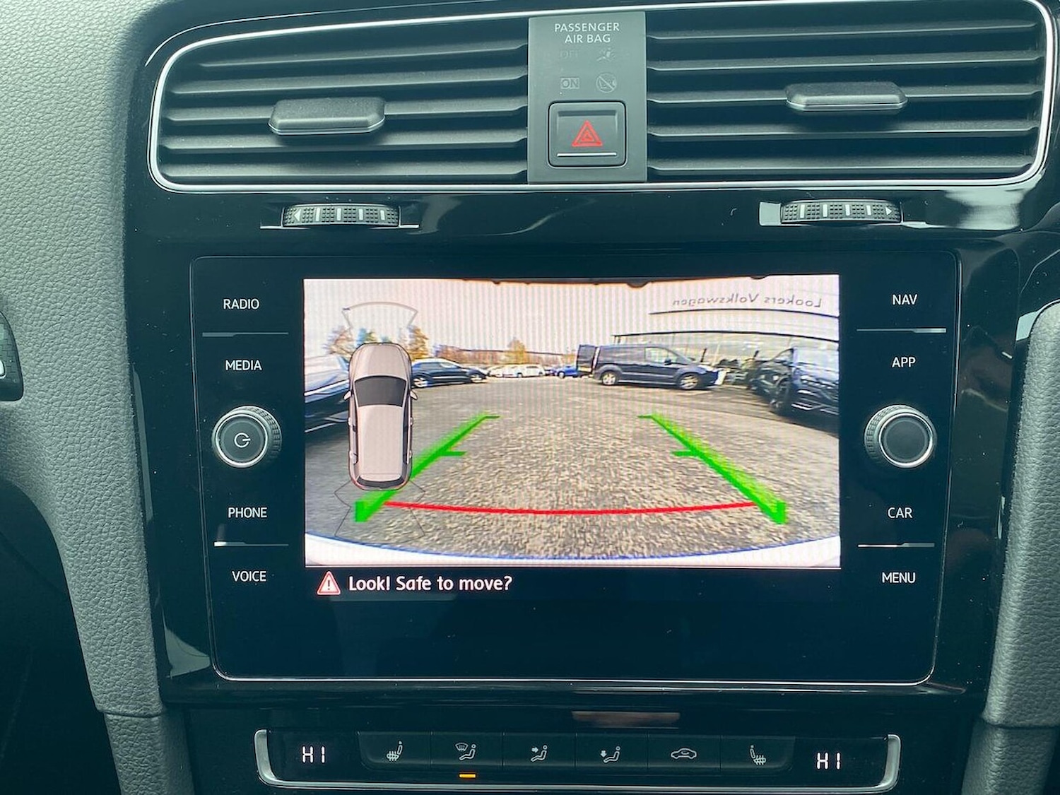 Used Volkswagen Golf 2017 for sale - 76504999: Photo 23