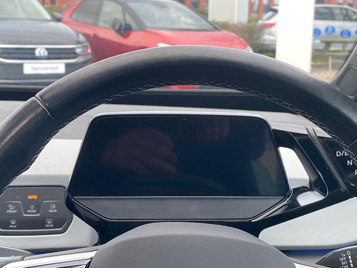 Used Volkswagen ID.3 2023 for sale - 76707543: Photo 10