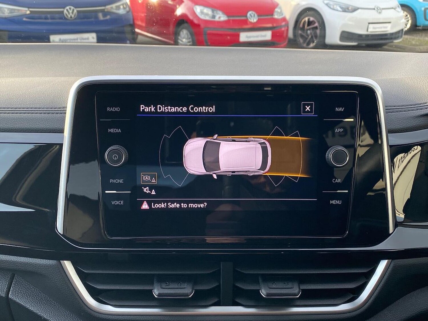 Used Volkswagen T-Roc 2025 for sale - 78026148: Photo 23