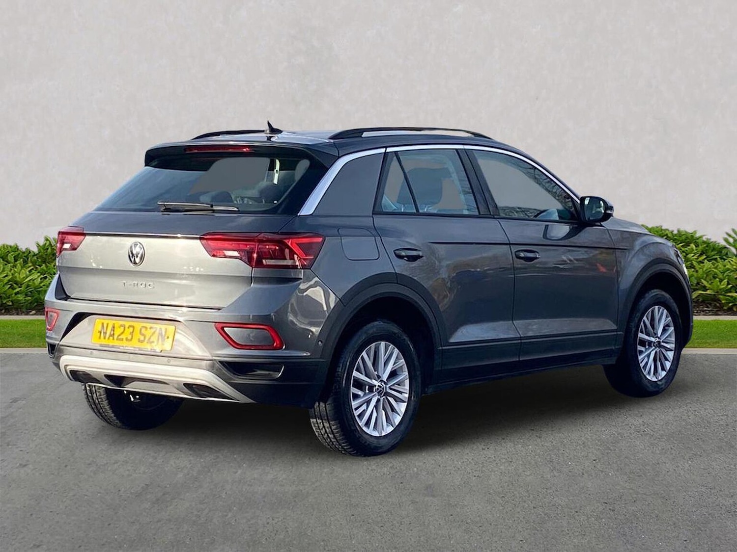 Used Volkswagen T-Roc 2023 for sale - 76464711: Photo 18