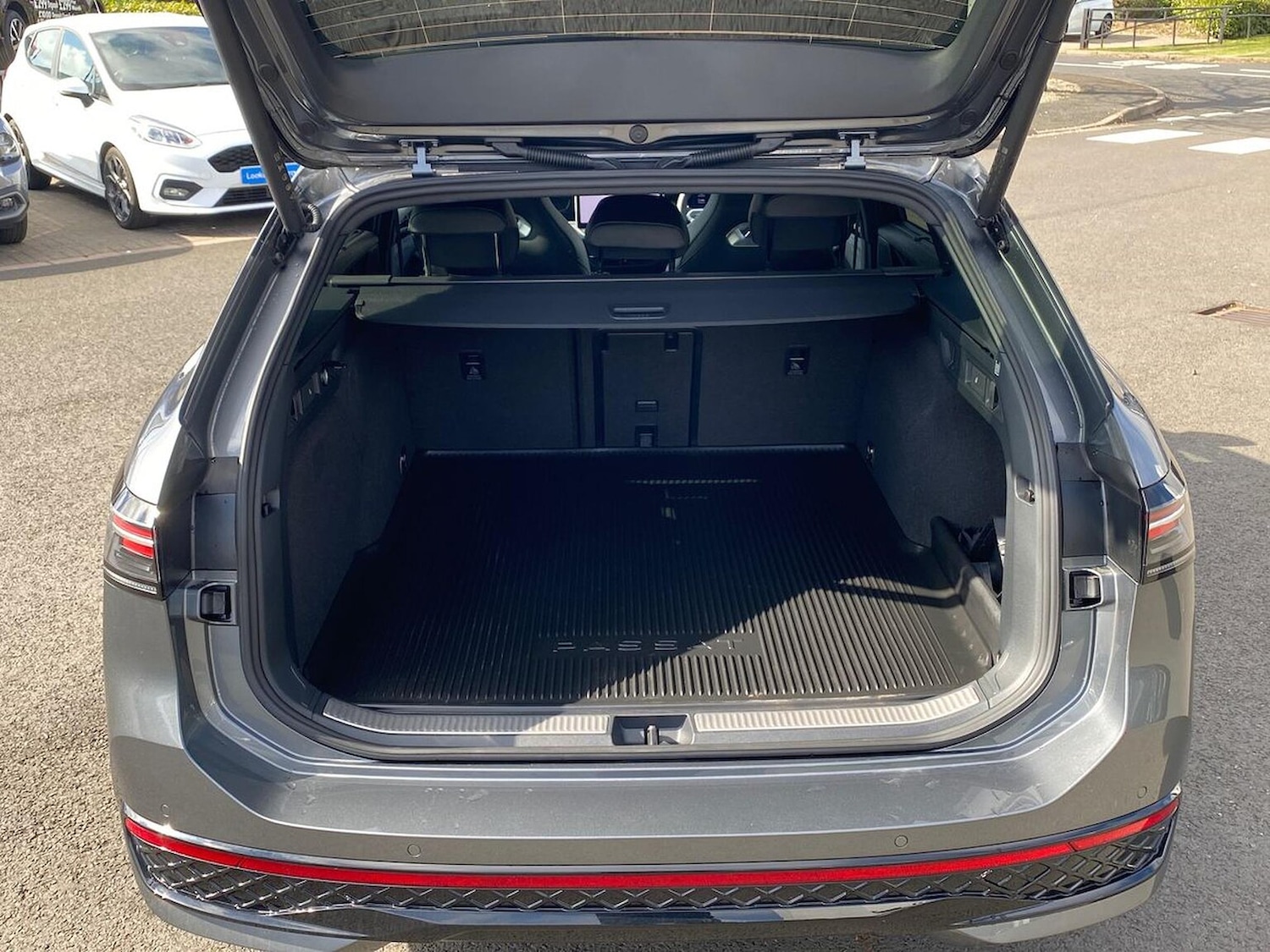 Used Volkswagen Passat 2025 for sale - 77832043: Photo 17