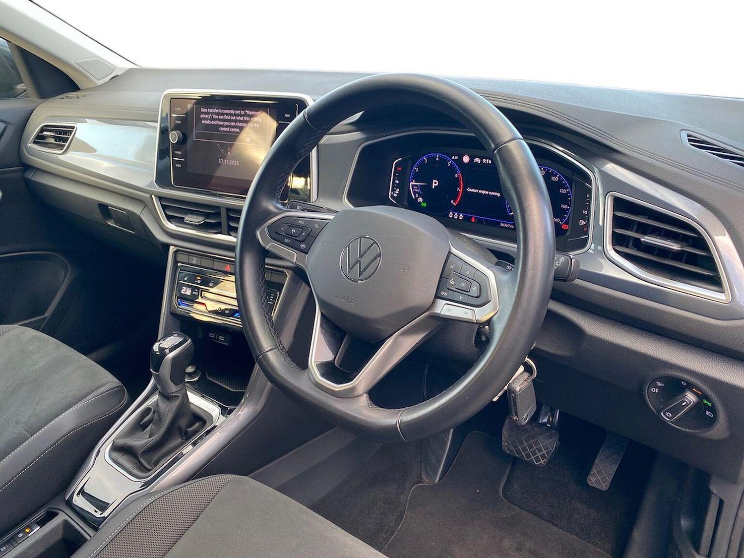 Used Volkswagen T-Roc 2022 for sale - 76637823: Photo 15