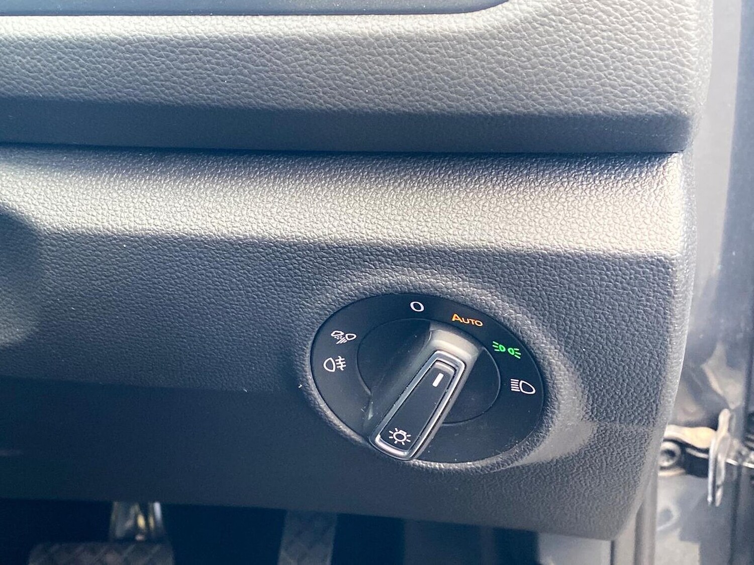 Used Volkswagen T-Roc 2022 for sale - 76637823: Photo 22