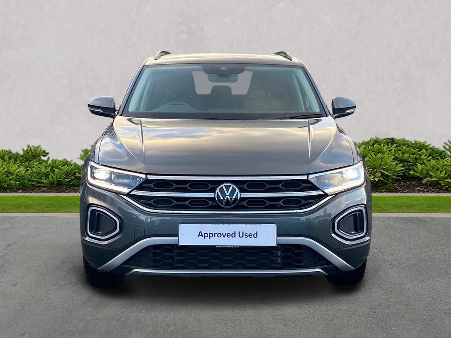 Used Volkswagen T-Roc 2022 for sale - 76637823: Photo 5