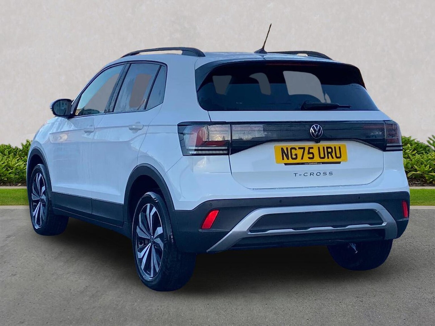 Used Volkswagen T-Cross 2025 for sale - 77488086: Photo 2