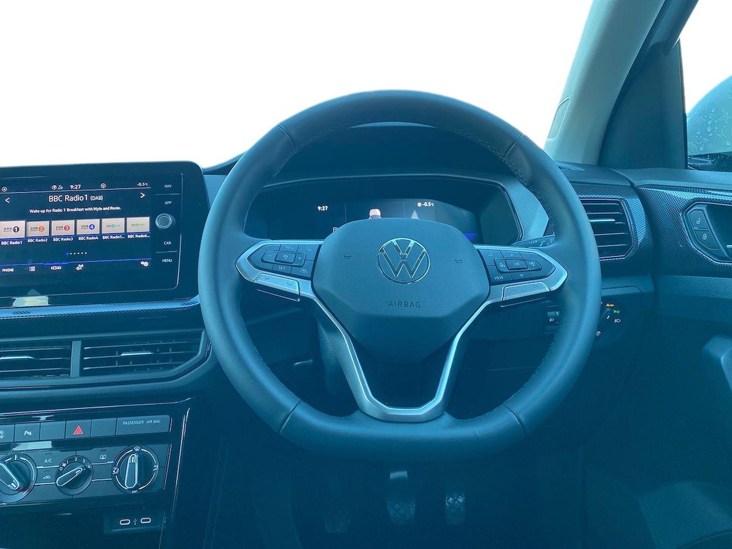 Used Volkswagen T-Cross 2025 for sale - 77488086: Photo 9