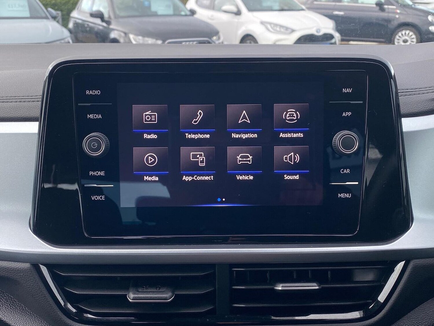 Used Volkswagen T-Roc 2022 for sale - 77001854: Photo 11