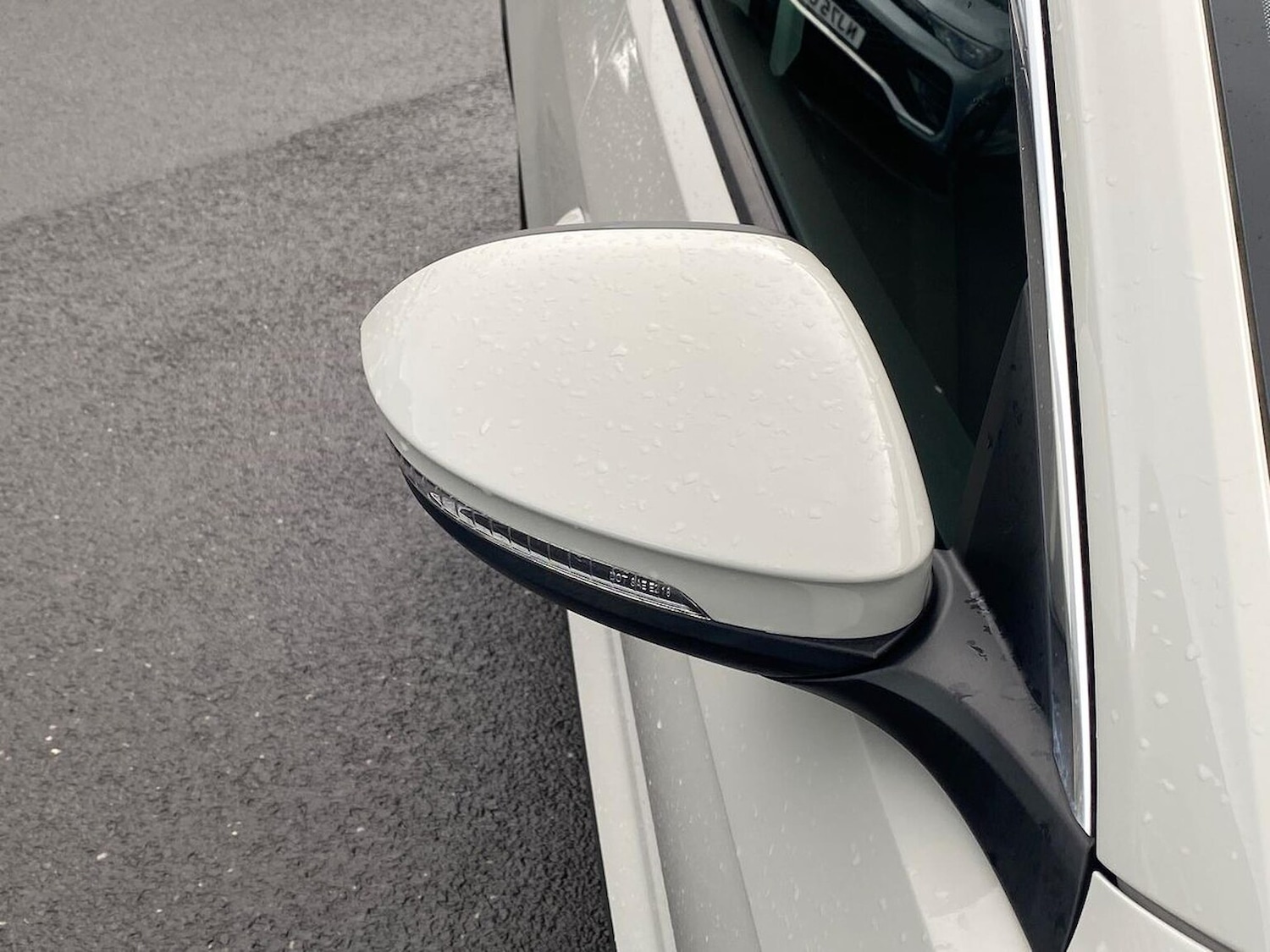 Used Volkswagen T-Roc 2022 for sale - 77001854: Photo 36