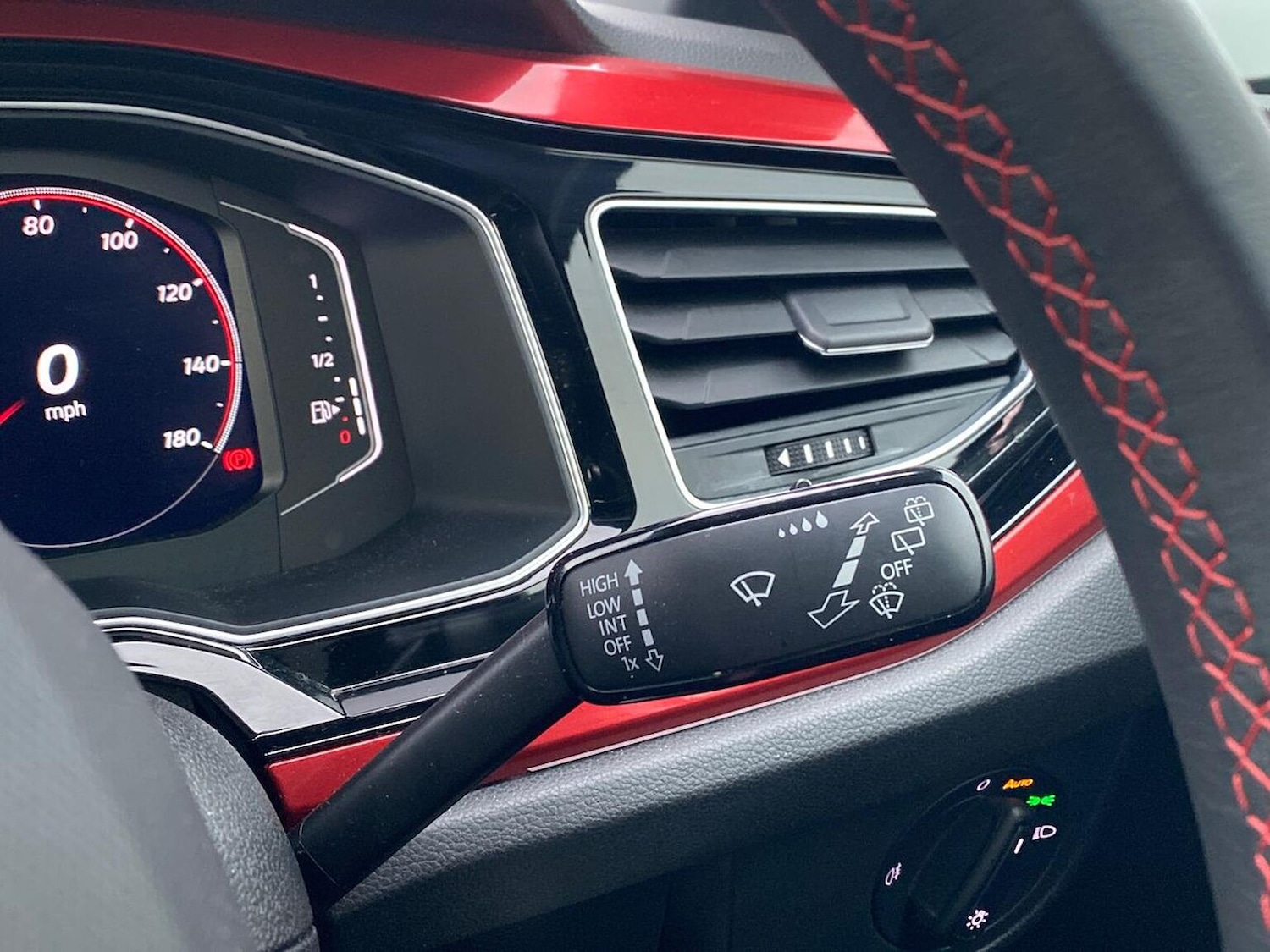 Used Volkswagen Polo 2022 for sale - 76832044: Photo 27