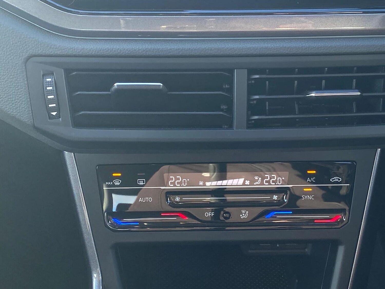 Used Volkswagen Polo 2023 for sale - 76437296: Photo 12