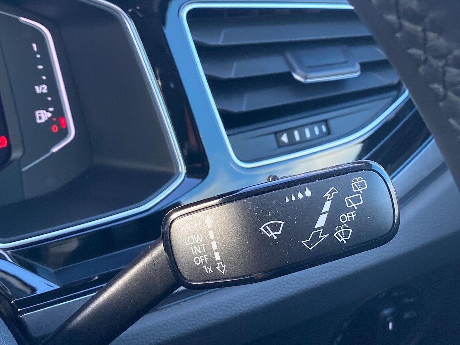 Used Volkswagen Polo 2023 for sale - 76437296: Photo 27