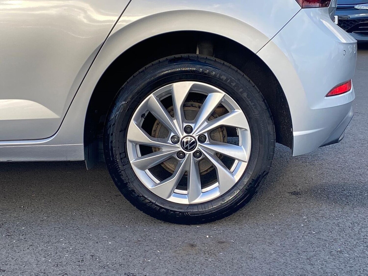 Used Volkswagen Polo 2023 for sale - 76437296: Photo 6