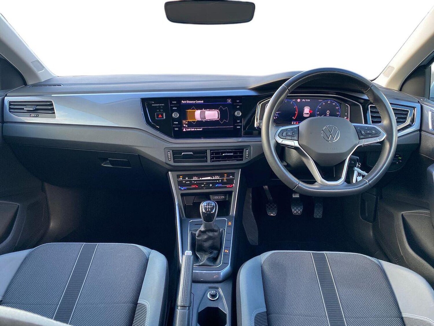 Used Volkswagen Polo 2023 for sale - 76437296: Photo 8