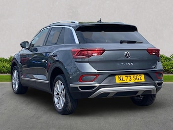 Used Volkswagen T-Roc 2023 for sale - 78897658: Photo
