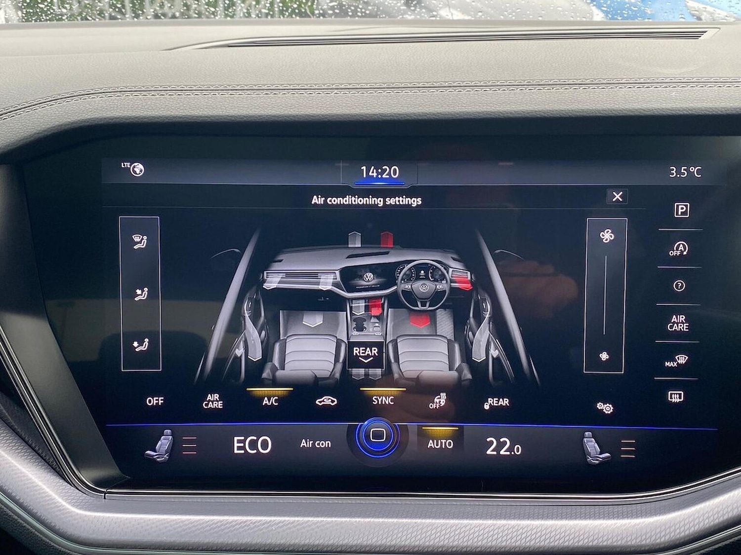 Used Volkswagen Touareg 2022 for sale - 76637820: Photo 12