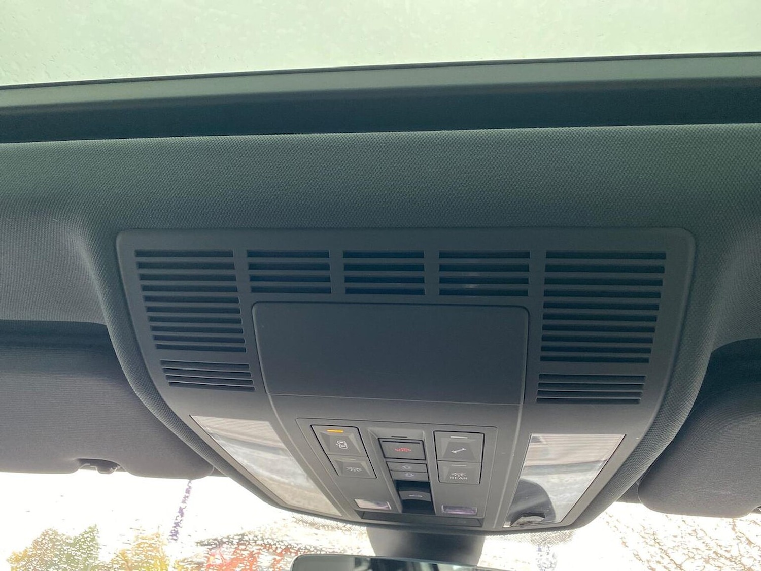 Used Volkswagen Touareg 2022 for sale - 76637820: Photo 14