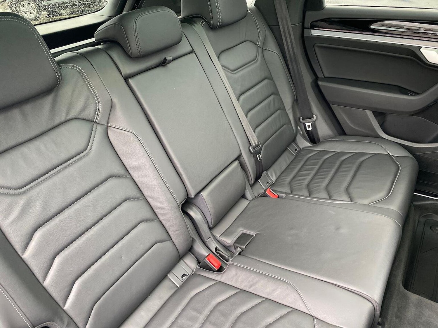 Used Volkswagen Touareg 2022 for sale - 76637820: Photo 16