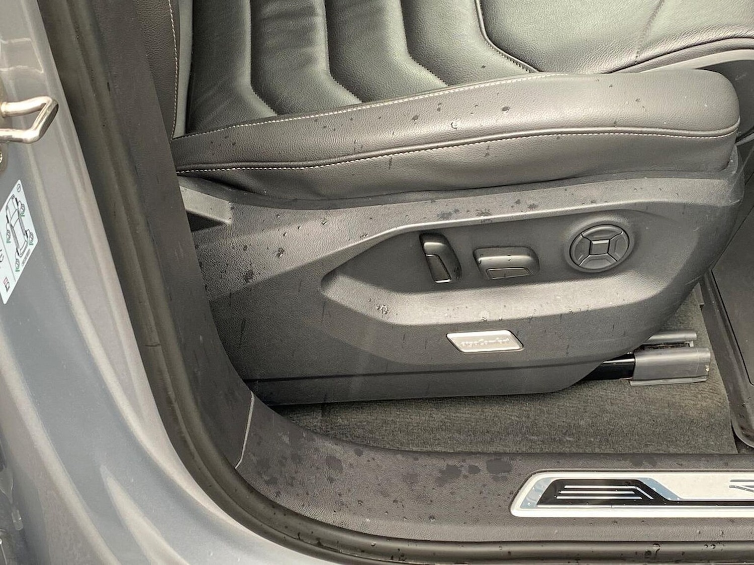 Used Volkswagen Touareg 2022 for sale - 76637820: Photo 29